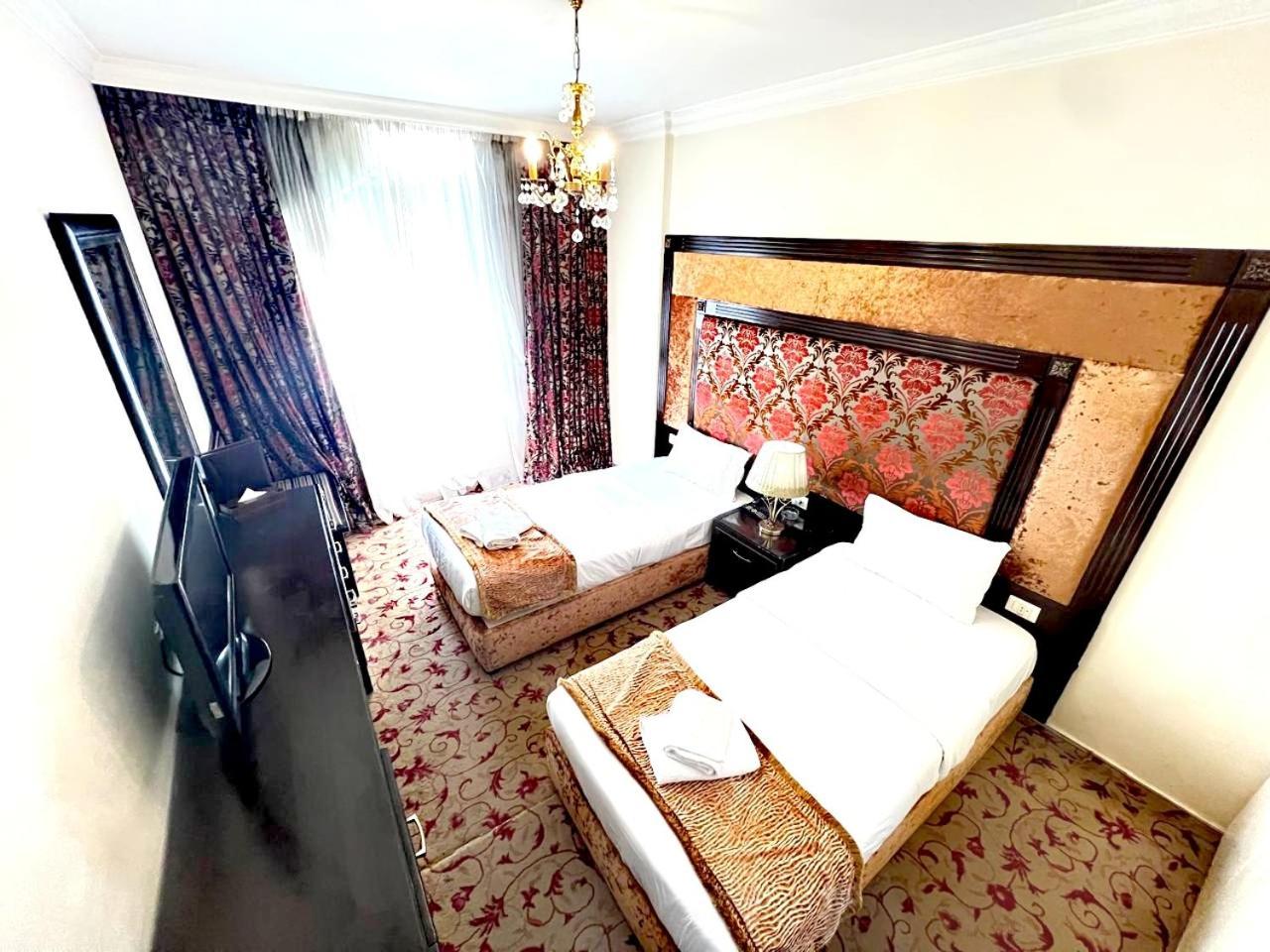 ควีน สวีท โฮเต็ล Hotel เบรุต ภายนอก รูปภาพ