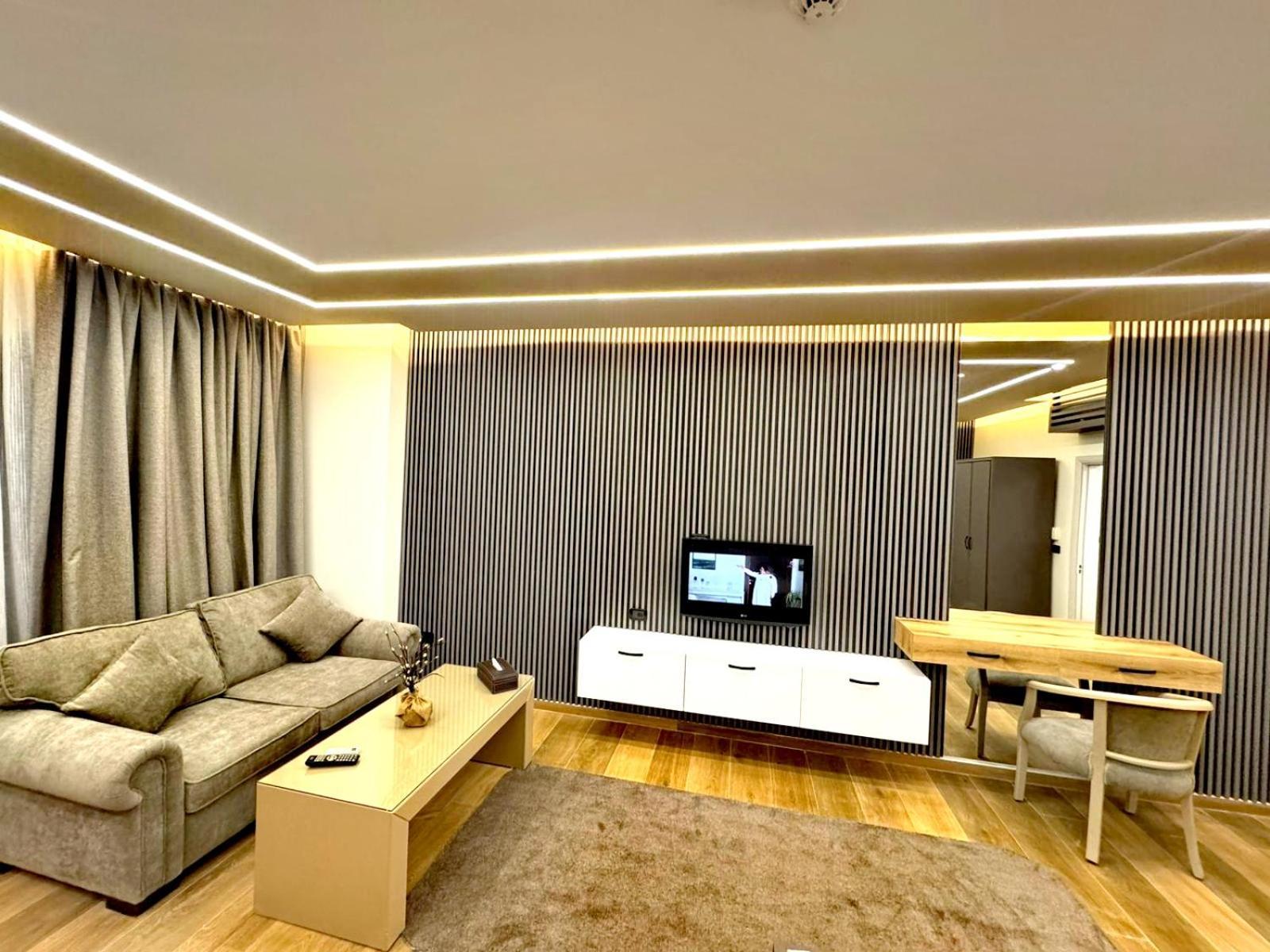 ควีน สวีท โฮเต็ล Hotel เบรุต ภายนอก รูปภาพ